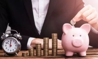 尾盘抄底！大举买入 多只沪深300ETF持续“吸金”